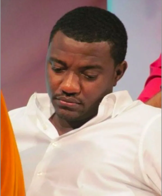 John Dumelo