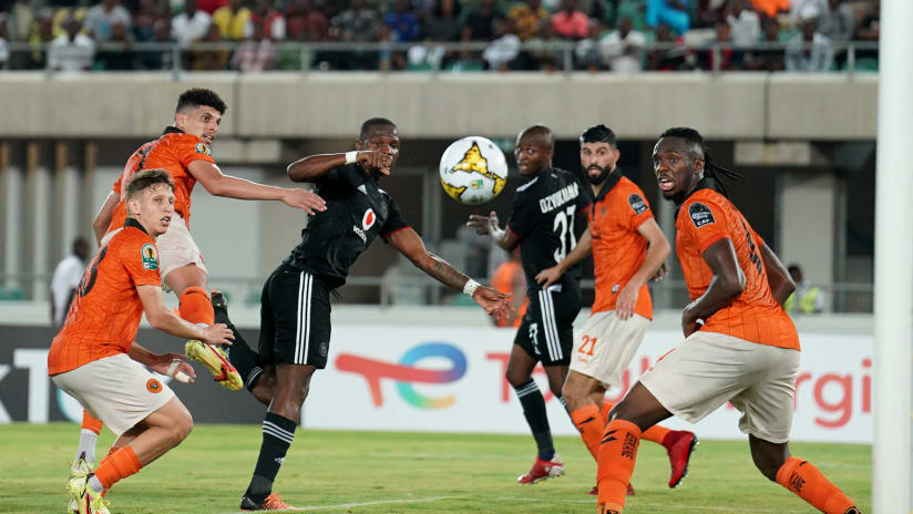 Orlando Pirates take a shot at goal during the CAF Confederation Cup 202122 Final between Orlando Pirates and RS Berkane held at the Godswill Akpabio International Stadium in Uyo, Nigeria on 20 May 2022