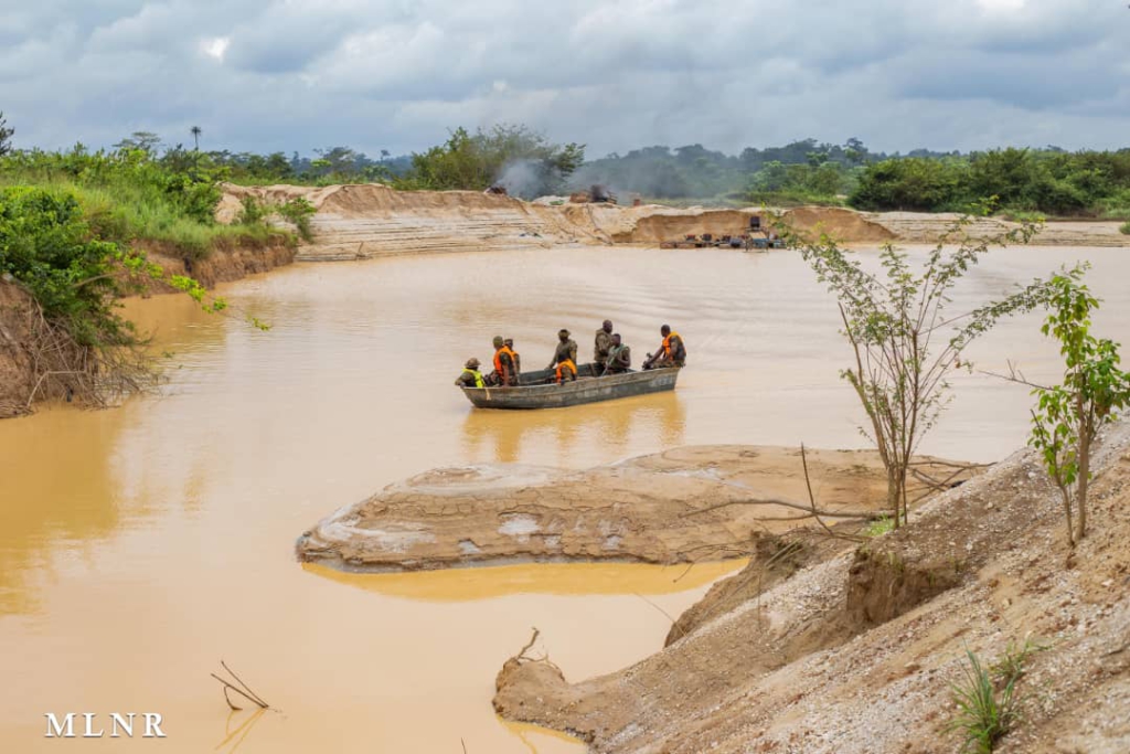 Over 800 Changfans decommissioned as Deputy Lands Minister storms Offin River