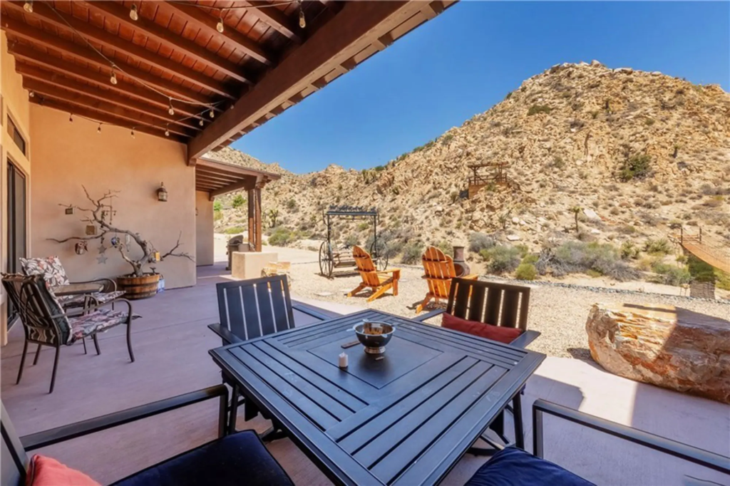 Amber Heard sells desert home as $8M Johnny Depp debt looms