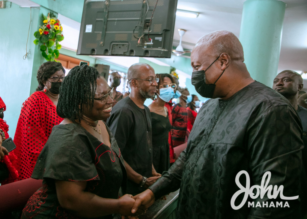 Photos: Mahama joins A.B Crentsil's family at memorial service