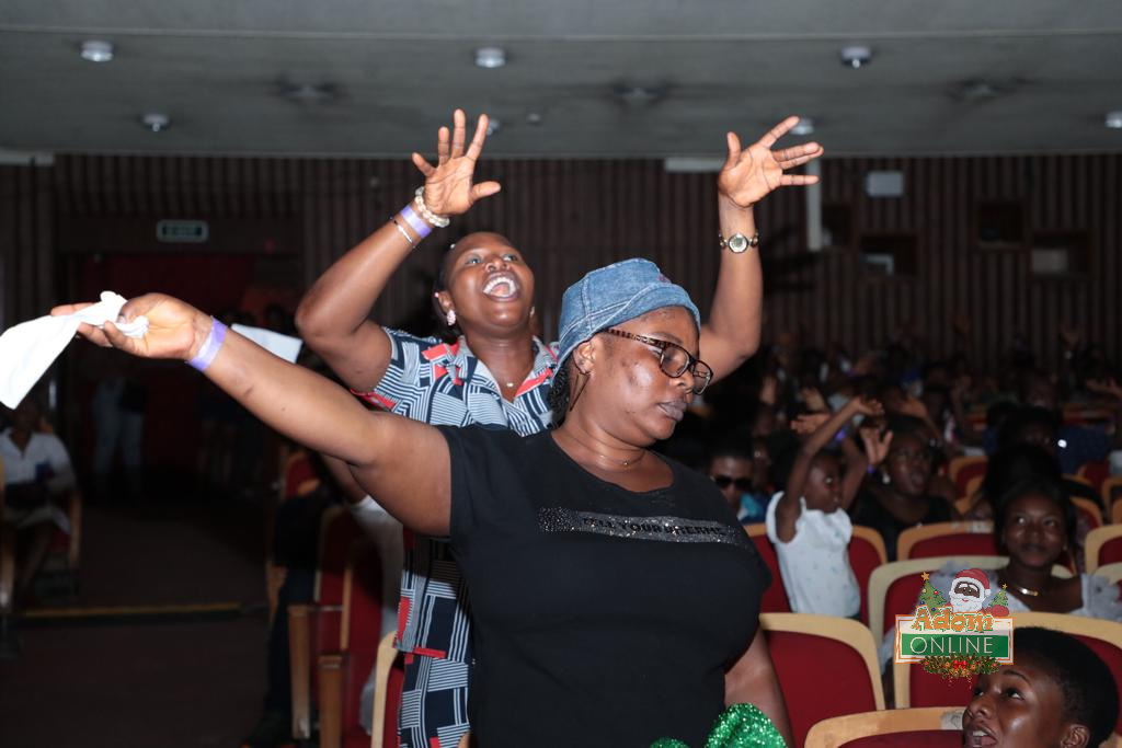 Photos: Kumawood stars thrill patrons with hilarious play at Adom TV’s Nine Lessons and Carols