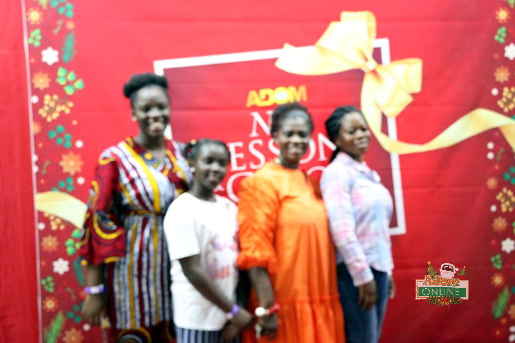 Photos: Kumawood stars thrill patrons with hilarious play at Adom TV’s Nine Lessons and Carols