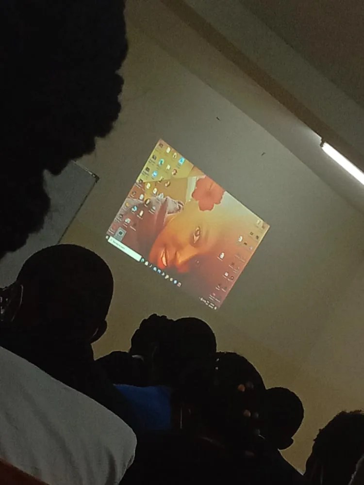 Lecturer In Hot Soup For Using Female Student’s Picture As Wallpaper On His Laptop (See Photos)
