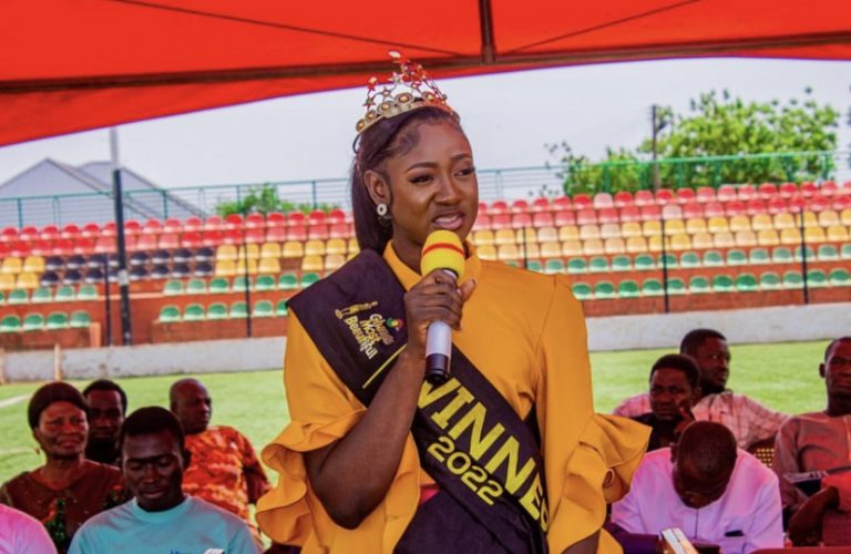 Ghana’s Most Beautiful Queen Teiya Constructs Borehole, Brings Clean Water to Lungsi Fong Community