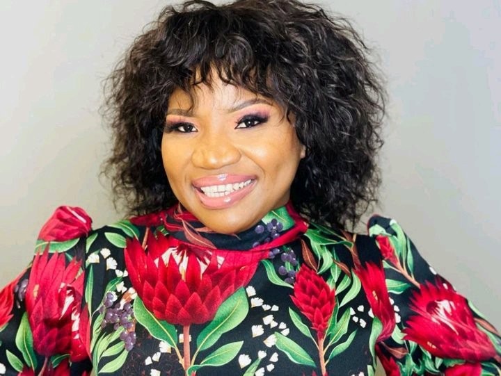 How Makhadzi spend her millions: Check out her car collection, net worth and houses