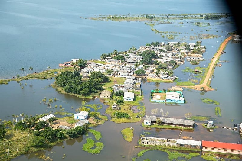 Ghana government urged to declare state of emergency over floods