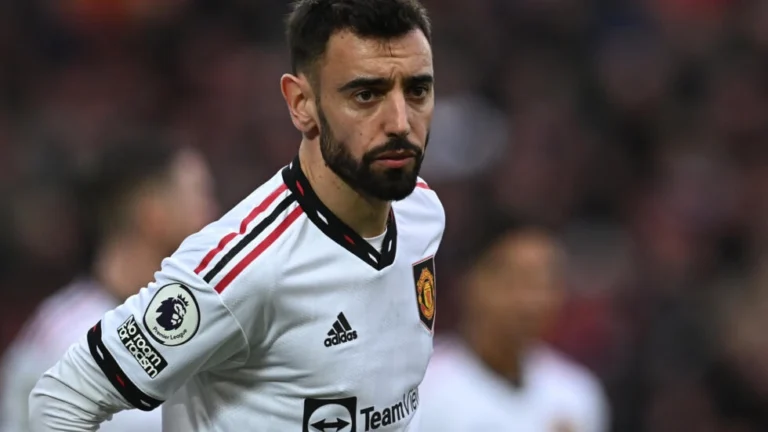 Bruno Fernandes admits questioning his ability to drag Man Utd out of crisis –