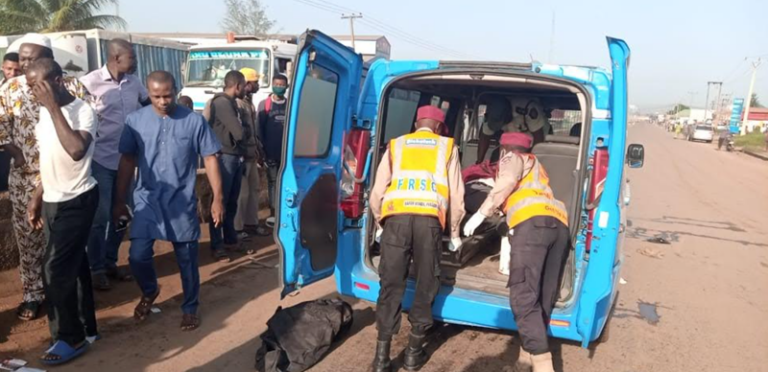 One Feared Killed, Five Injured In Lagos-Ibadan Expressway Crash