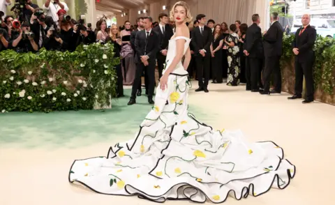 Getty Images Gigi Hadid attends The 2024 Met Gala Celebrating "Sleeping Beauties: Reawakening Fashion" at The Metropolitan Museum of Art on May 06, 2024 in New York City