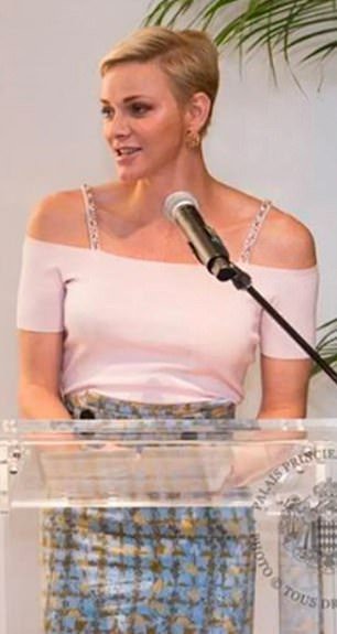 Across the Atlantic, Princess Charlene of Monaco had already showcased this design in October 2016, shortly after its runway debut