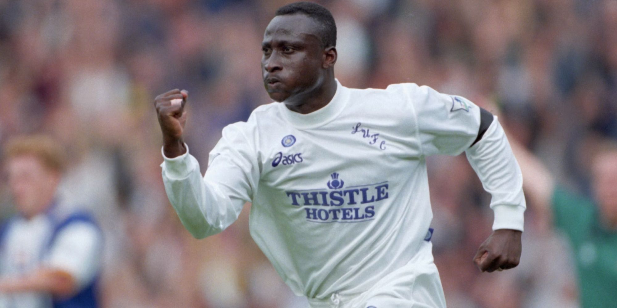 Tony Yeboah in action for Leeds United