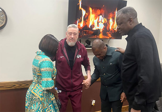  Wengam Meets Global Televangelist –