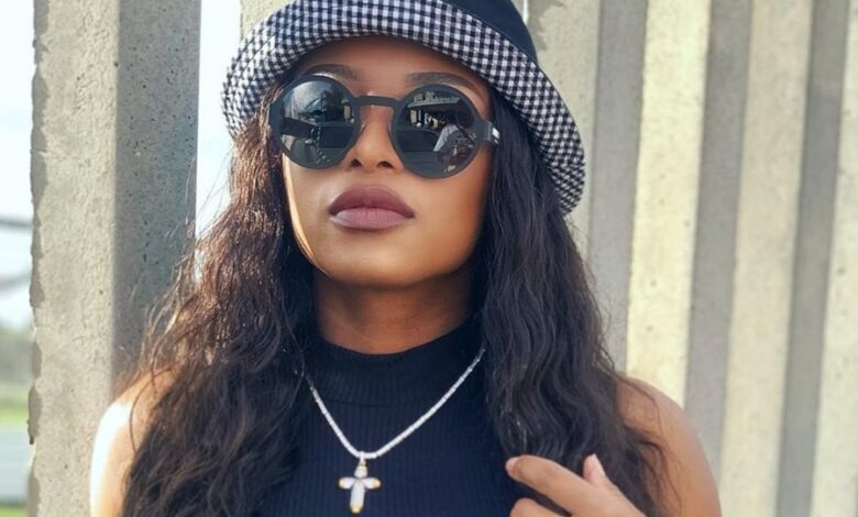 Newly Single Zinhle Flaunts Her Hot Mom Body On Vacation